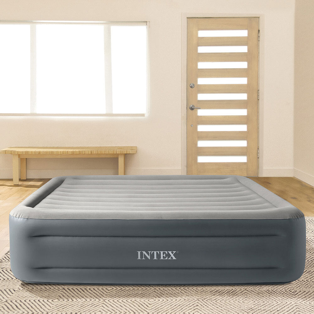 18 inches Essential Rest 2-person inflatable mattress [64126]