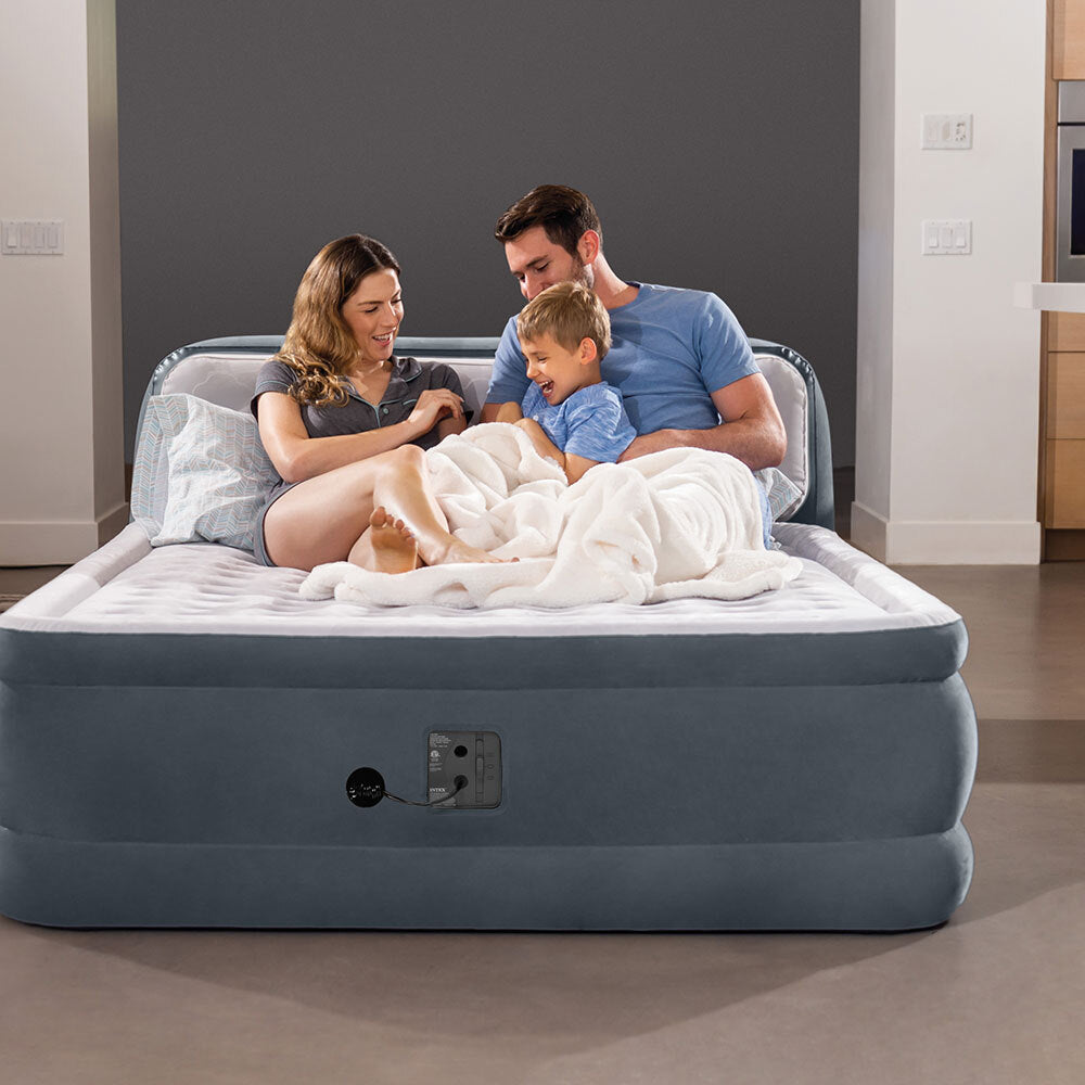 Ultra Plush Headboard 2-Person Inflatable Mattress